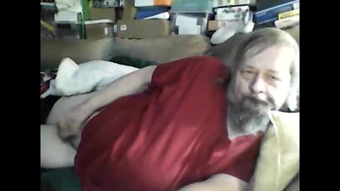 Snapshot of fasteddysex chatting on 02-02-25, 12:40 HoneyCumJuice4U online show from 02-02-25, 12:40