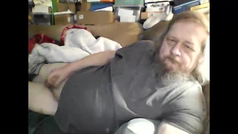 Snapshot of fasteddysex chatting on 02-20-25, 10:15 HoneyCumJuice4U online show from 02-20-25, 10:15