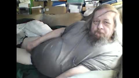 Snapshot of fasteddysex chatting on 02-21-25, 01:33 HoneyCumJuice4U online show from 02-21-25, 01:33