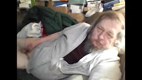 Snapshot of fasteddysex chatting on 02-22-25, 12:27 HoneyCumJuice4U online show from 02-22-25, 12:27