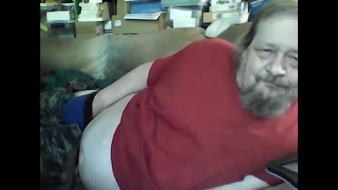 Snapshot of fasteddysex chatting on 09-19-25, 03:24 HoneyCumJuice4U online show from 09-19-25, 03:24