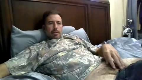 Snapshot of fat_dick_brian chatting on 06-26-26, 08:24 FATdickBOY online show from 06-26-26, 08:24