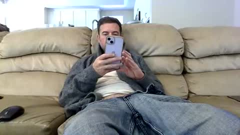 Snapshot of fat_dick_brian chatting on 07-02-26, 06:14 FATdickBOY online show from 07-02-26, 06:14