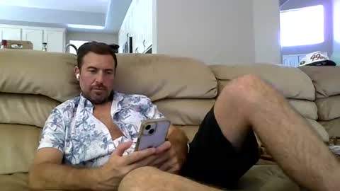 Snapshot of fat_dick_brian chatting on 07-16-26, 06:14 FATdickBOY online show from 07-16-26, 06:14