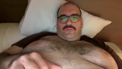 Mammouth online show from 10-23-25, 04:12