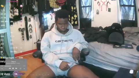 Grape online show from 12-12-24, 05:37