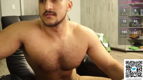 Snapshot of fatherfly001 chatting on 09-28-25, 11:43 fatherfly001 online show from 09-28-25, 11:43