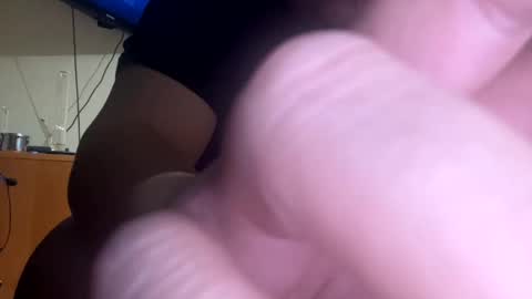 Snapshot of fatz71056 chatting on 11-08-25, 07:12 fatz71056 online show from 11-08-25, 07:12