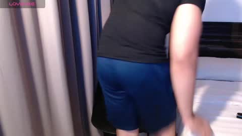 FAUSTO online show from 03-01-25, 03:21