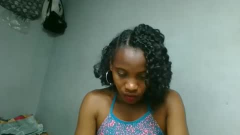 Snapshot of fayence09 chatting on 09-22-25, 03:03 fayence09 online show from 09-22-25, 03:03