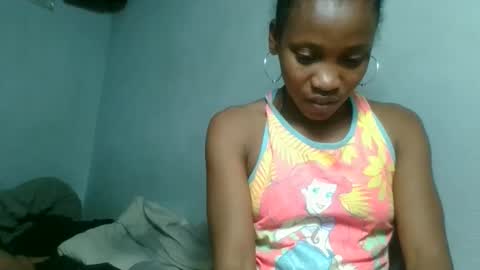 Snapshot of fayence09 chatting on 09-29-25, 08:13 fayence09 online show from 09-29-25, 08:13