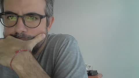 Snapshot of fedeglobos chatting on 01-30-25, 02:25 fedeGLOBOS online show from 01-30-25, 02:25