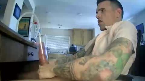 Snapshot of feelgoodfilth chatting on 03-02-26, 09:21 feelgoodfilth online show from 03-02-26, 09:21