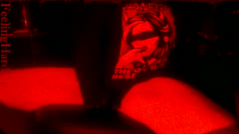 Snapshot of feelinghardup chatting on 01-19-25, 01:43 FeelingHardUp online show from 01-19-25, 01:43