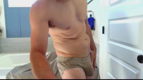 Snapshot of feelnswell424 chatting on 10-26-25, 06:14 Nick online show from 10-26-25, 06:14