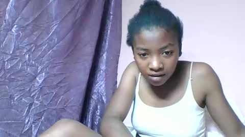 Snapshot of felice364342 chatting on 04-22-26, 06:09 felice364342 online show from 04-22-26, 06:09