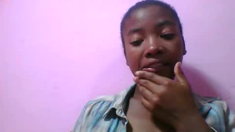 Snapshot of felice364342 chatting on 05-05-26, 05:04 felice364342 online show from 05-05-26, 05:04