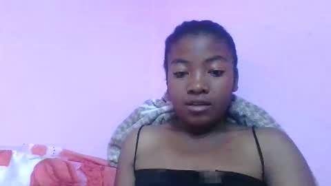 Snapshot of felice364342 chatting on 05-09-26, 02:06 felice364342 online show from 05-09-26, 02:06