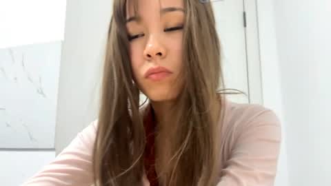 Snapshot of felicefyke chatting on 04-04-26, 05:10 Fengxi online show from 04-04-26, 05:10