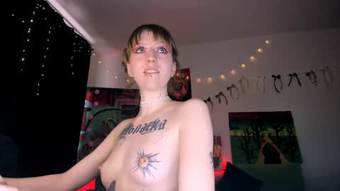 Snapshot of feliciaxtc chatting on 05-20-26, 03:07 Fely online show from 05-20-26, 03:07