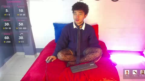 Snapshot of felipecams chatting on 05-11-26, 12:49 andres felipe benitez online show from 05-11-26, 12:49