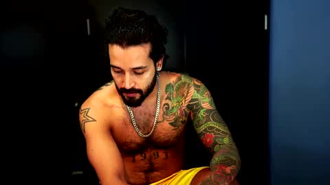 Felix Candela  online show from 02-10-25, 05:14