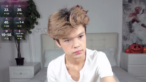 Felix online show from 11-06-25, 01:45