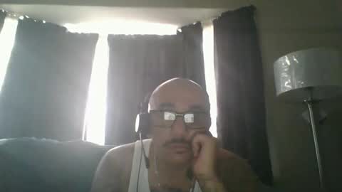 felixrlarios25 online show from 06-03-26, 12:24