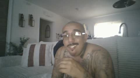 felixrlarios25 online show from 08-03-26, 05:49