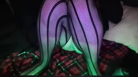 ElaraJean online show from 01-12-25, 05:33