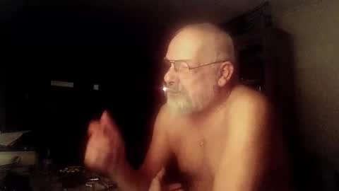 Snapshot of femdom_sub chatting on 12-25-24, 06:52 femdom_sub online show from 12-25-24, 06:52