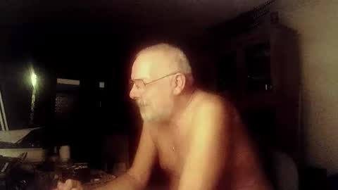 Snapshot of femdom_sub chatting on 12-27-24, 09:11 femdom_sub online show from 12-27-24, 09:11