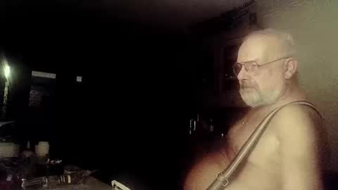 Snapshot of femdom_sub chatting on 12-31-24, 07:29 femdom_sub online show from 12-31-24, 07:29