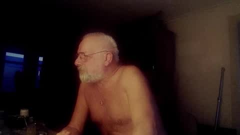 Snapshot of femdom_sub chatting on 01-06-25, 07:31 femdom_sub online show from 01-06-25, 07:31