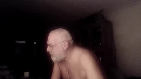 Snapshot of femdom_sub chatting on 01-16-25, 06:14 femdom_sub online show from 01-16-25, 06:14