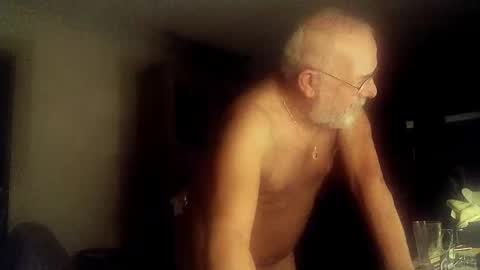 Snapshot of femdom_sub chatting on 09-19-25, 02:46 femdom_sub online show from 09-19-25, 02:46