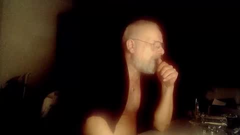 Snapshot of femdom_sub chatting on 10-18-25, 07:58 femdom_sub online show from 10-18-25, 07:58