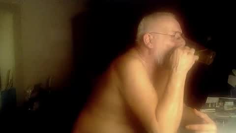 Snapshot of femdom_sub chatting on 10-26-25, 04:40 femdom_sub online show from 10-26-25, 04:40