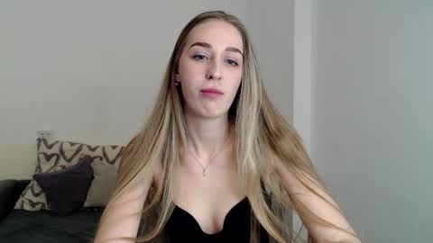 Femke online show from 02-14-26, 08:05