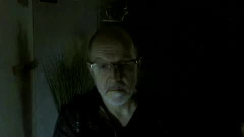 Snapshot of femtiotalet chatting on 01-18-26, 10:46 femtiotalet online show from 01-18-26, 10:46