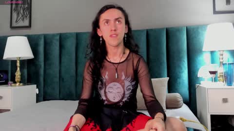 Snapshot of fenix_karoll chatting on 12-10-24, 04:45 Karol online show from 12-10-24, 04:45