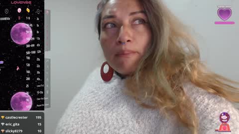 Snapshot of fenix_purple chatting on 12-27-24, 06:31 FENIX online show from 12-27-24, 06:31