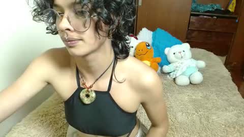 Fenix online show from 10-27-25, 07:51