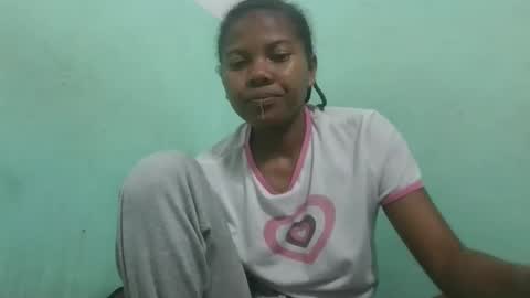 fenou122745 online show from 11-24-25, 08:19