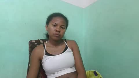 fenou122745 online show from 12-04-25, 07:28