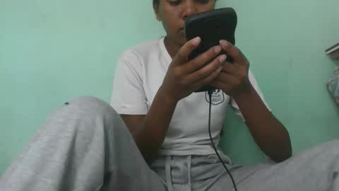 fenou122745 online show from 02-11-26, 06:51