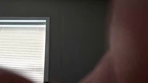 fer28639 online show from 11-22-25, 05:01