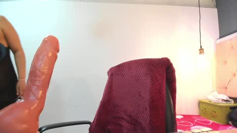 Fernanda online show from 01-29-25, 03:04