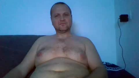 Snapshot of ferkooo111 chatting on 12-22-24, 05:23 Dorotheo online show from 12-22-24, 05:23