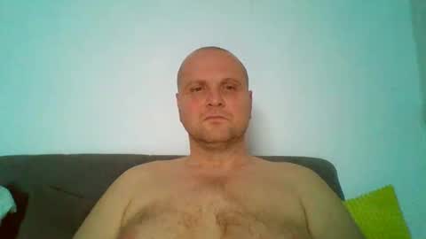 Snapshot of ferkooo111 chatting on 01-08-25, 04:34 Dorotheo online show from 01-08-25, 04:34